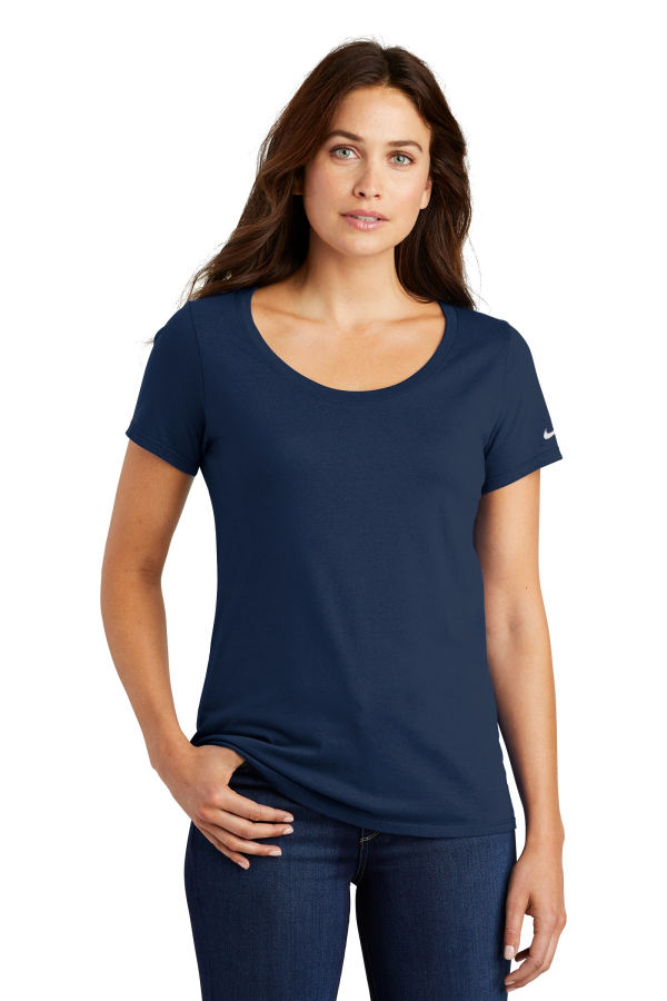 Nike Embroidered Women's Core Cotton Scoop Neck Tee